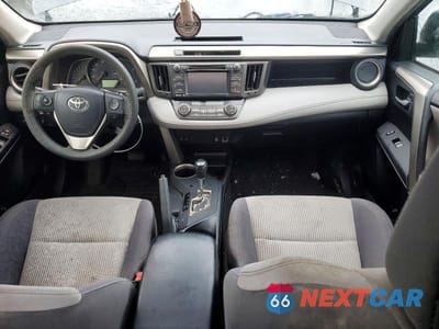 Zdjęcie 8 z 11 samochodu: 2014 TOYOTA RAV4 XLE VIN:JTMWFREV0ED028348 - miniatura