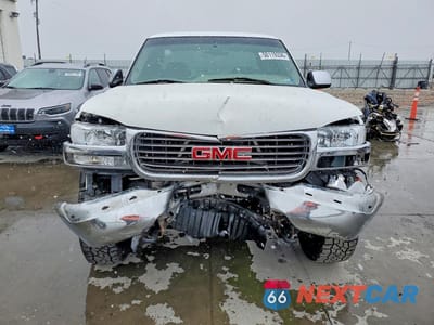 Piąte zdjęcie samochodu w środku: 2001 GMC SIERRA K2500 HEAVY DUTY VIN:1GTHK29U11Z286078 - miniatura