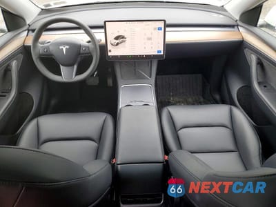 Zdjęcie 8 z 13 samochodu: 2023 TESLA MODEL Y VIN:7SAYGDEE9PA061482 - miniatura
