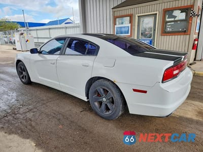 Drugie zdjęcie samochodu z przodu: 2011 DODGE CHARGER SE VIN:2B3CL3CG5BH567349 - miniatura