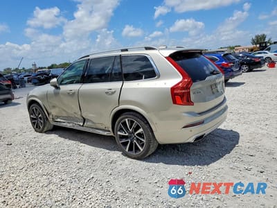 Drugie zdjęcie samochodu z przodu: 2018 VOLVO XC90 T6 VIN:YV4A22PK9J1325322 - miniatura
