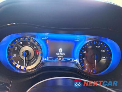 Zdjęcie 9 z 12 samochodu: 2022 CHRYSLER 300 S VIN:2C3CCABG7NH158637 - miniatura