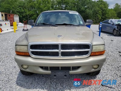 Piąte zdjęcie samochodu w środku: 2002 DODGE DURANGO SLT VIN:1B4HS48ZX2F131358 - miniatura