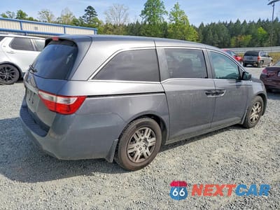 Trzecie zdjęcie samochodu z tyłu: 2012 HONDA ODYSSEY LX VIN:5FNRL5H21CB145636 - miniatura