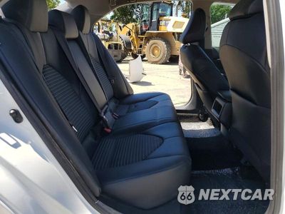 Zdjęcie 10 z 13 samochodu: 2021 TOYOTA CAMRY SE VIN:4T1T11AK0MU425891 - miniatura