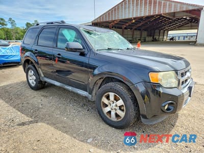 Czwarte zdjęcie samochodu z boku: 2011 FORD ESCAPE LIMITED VIN:1FMCU0EGXBKA22663 - miniatura