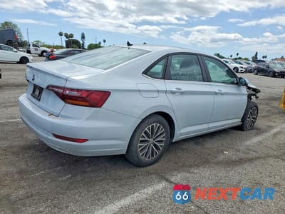 Trzecie zdjęcie samochodu z tyłu: 2019 VOLKSWAGEN JETTA S VIN:3VWC57BU9KM116916 - miniatura