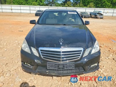 Piąte zdjęcie samochodu w środku: 2011 MERCEDES-BENZ E 350 4MATIC VIN:WDDHF8HB5BA504598 - miniatura