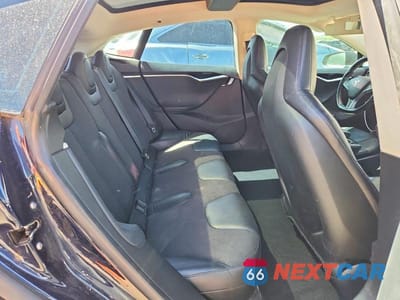 Zdjęcie 10 z 12 samochodu: 2013 TESLA MODEL S VIN:5YJSA1CN1DFP26346 - miniatura