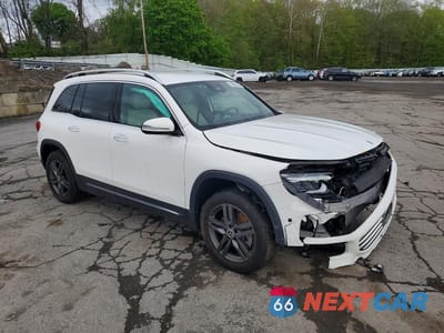 Czwarte zdjęcie samochodu z boku: 2025 MERCEDES-BENZ GLB 250 4MATIC VIN:W1N4M4HB5SW417772 - miniatura