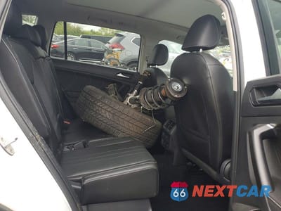 Zdjęcie 11 z 13 samochodu: 2022 VOLKSWAGEN TIGUAN SE VIN:3VV2B7AX5NM133446 - miniatura