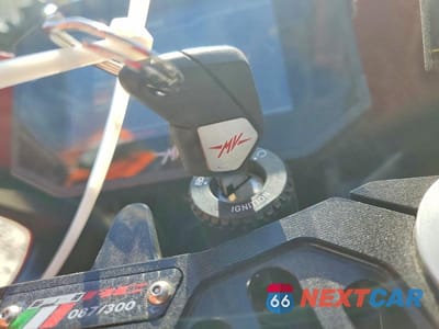 Zdjęcie 8 z 9 samochodu: 2025 M. V. AGUSTA F3 RR VIN:ZCGDNXEC7SV003499 - miniatura