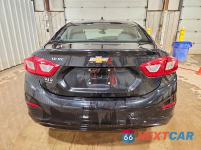 Zdjęcie 6 z 12 samochodu: 2018 CHEVROLET CRUZE LS VIN:1G1BC5SM9J7207968 - miniatura