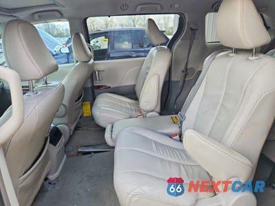 Zdjęcie 11 z 13 samochodu: 2012 TOYOTA SIENNA XLE 8-PASSENGER VIN:5TDYK3DC9CS266766 - miniatura