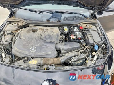 Zdjęcie 11 z 11 samochodu: 2015 MERCEDES-BENZ CLA 250 VIN:WDDSJ4EB8FN259795 - miniatura