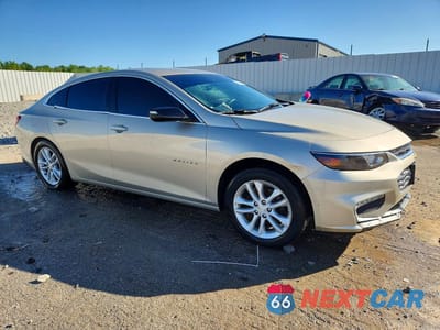 Czwarte zdjęcie samochodu z boku: 2016 CHEVROLET MALIBU LT VIN:1G1ZE5ST1GF265068 - miniatura