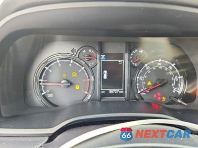 Zdjęcie 9 z 12 samochodu: 2023 TOYOTA 4RUNNER SR5 VIN:JTEEU5JR0P5279057 - miniatura