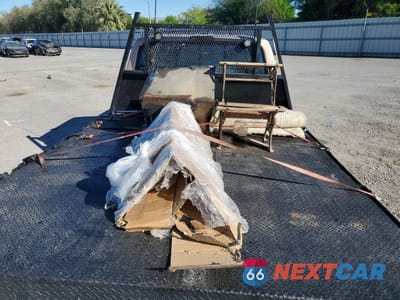 Zdjęcie 10 z 13 samochodu: 1997 FORD F350 FLATBED TRUCK VIN:1FTJW35F2VEC25810 - miniatura