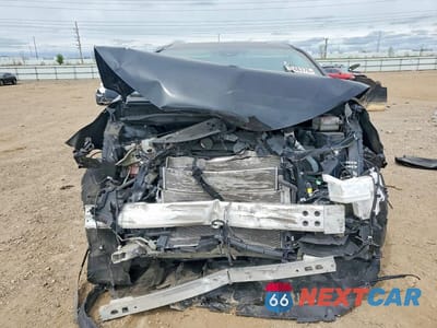 Piąte zdjęcie samochodu w środku: 2023 TOYOTA SIENNA XLE VIN:5TDYRKEC9PS152731 - miniatura
