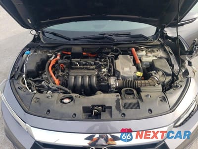 Zdjęcie 11 z 12 samochodu: 2019 HONDA INSIGHT TOURING VIN:19XZE4F97KE011500 - miniatura