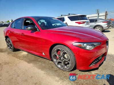 Czwarte zdjęcie samochodu z boku: 2022 ALFA ROMEO GIULIA SUPER VIN:ZARFAMBN5N7656867 - miniatura