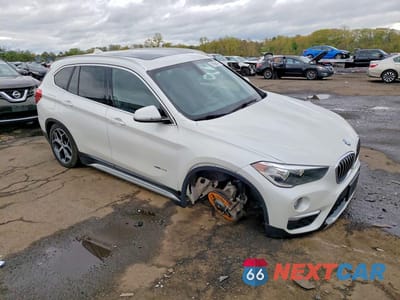 Czwarte zdjęcie samochodu z boku: 2018 BMW X1 XDRIVE28I VIN:WBXHT3C36J5K28786 - miniatura