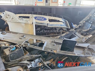 Zdjęcie 12 z 13 samochodu: 2019 FORD F350 SUPER DUTY VIN:1FT8X3BT4KEG23361 - miniatura