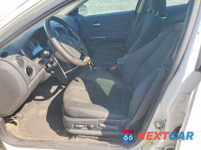 Zdjęcie 7 z 11 samochodu: 2007 PONTIAC GRAND PRIX VIN:2G2WP552471152718 - miniatura