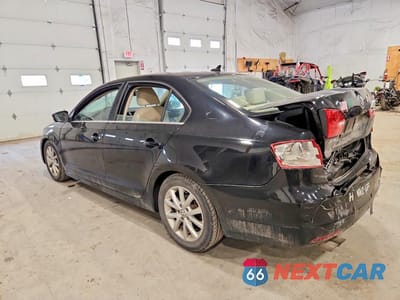 Drugie zdjęcie samochodu z przodu: 2014 VOLKSWAGEN JETTA SE VIN:3VWD17AJ9EM419934 - miniatura