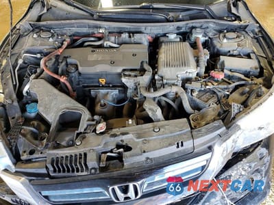 Zdjęcie 11 z 12 samochodu: 2015 HONDA ACCORD TOURING HYBRID VIN:1HGCR6F76FA006366 - miniatura