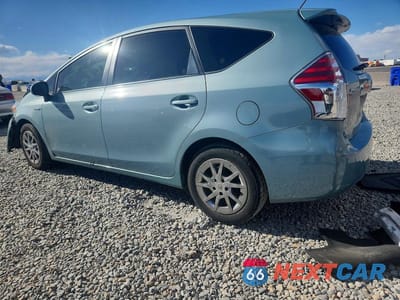 Drugie zdjęcie samochodu z przodu: 2016 TOYOTA PRIUS V TWO VIN:JTDZN3EU8GJ054706 - miniatura
