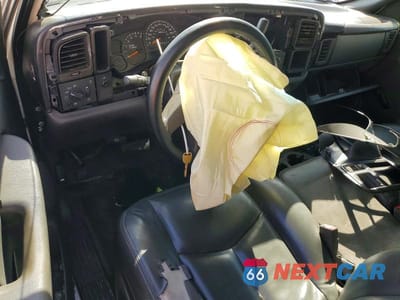 Zdjęcie 8 z 12 samochodu: 2007 GMC NEW SIERRA C1500 CLASSIC VIN:3GTEC14X27G201656 - miniatura