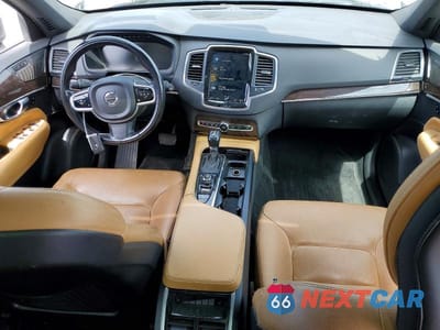 Zdjęcie 8 z 13 samochodu: 2019 VOLVO XC90 T6 MOMENTUM VIN:YV4A22PK5K1416542 - miniatura