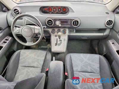Zdjęcie 8 z 13 samochodu: 2011 TOYOTA SCION XB VIN:JTLZE4FE9B1136910 - miniatura