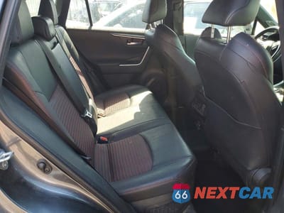 Zdjęcie 11 z 13 samochodu: 2024 TOYOTA RAV4 PRIME XSE VIN:JTMEB3FV8RD226121 - miniatura
