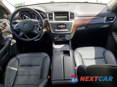 Zdjęcie 8 z 12 samochodu: 2015 MERCEDES-BENZ ML 250 BLUETEC VIN:4JGDA0EB4FA498548 - miniatura