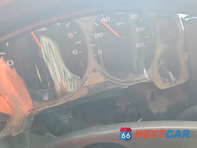 Zdjęcie 9 z 11 samochodu: 2012 CHEVROLET SILVERADO K1500 LT VIN:1GCPKSE73CF231731 - miniatura