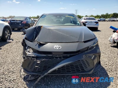 Piąte zdjęcie samochodu w środku: 2025 TOYOTA CAMRY SE VIN:4T1DAACK8SU044952 - miniatura