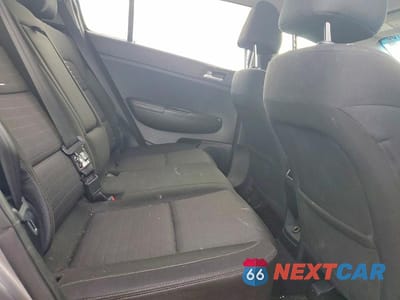 Zdjęcie 11 z 12 samochodu: 2017 KIA SPORTAGE LX VIN:KNDPM3AC7H7103285 - miniatura