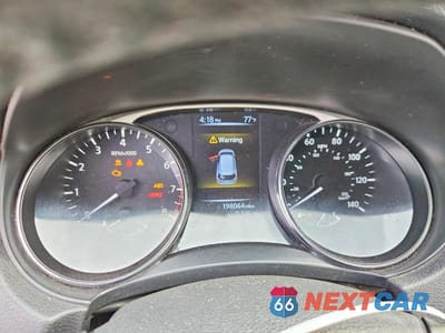 Zdjęcie 9 z 13 samochodu: 2015 NISSAN ROGUE SL VIN:5N1AT2MV7FC773435 - miniatura