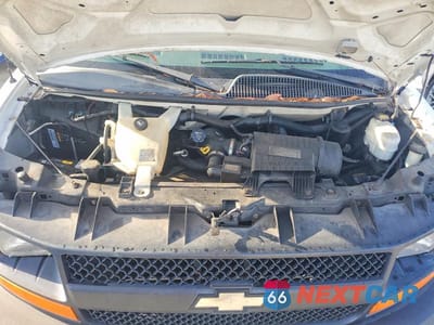 Zdjęcie 12 z 13 samochodu: 2012 CHEVROLET EXPRESS G3500 LS VIN:1GNZGXFA4C1174512 - miniatura