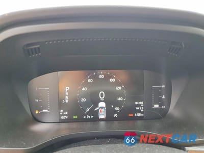 Zdjęcie 9 z 13 samochodu: 2019 VOLVO XC60 T6 VIN:YV4A22RKXK1391246 - miniatura