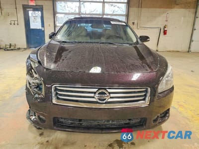 Piąte zdjęcie samochodu w środku: 2013 NISSAN MAXIMA VIN:1N4AA5AP4DC824930 - miniatura