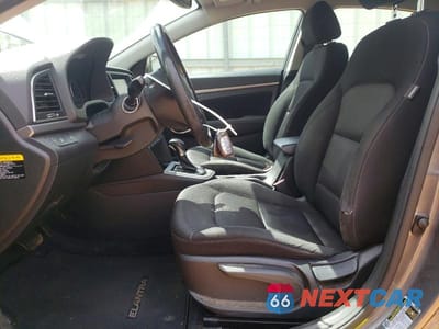 Zdjęcie 7 z 12 samochodu: 2018 HYUNDAI ELANTRA VALUE EDITION VIN:5NPD84LF1JH357029 - miniatura