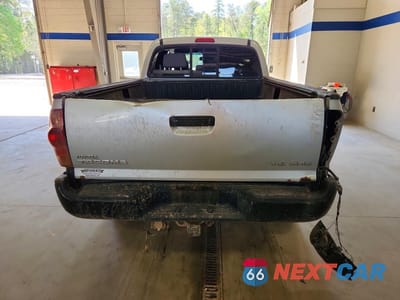 Zdjęcie 6 z 12 samochodu: 2005 TOYOTA TACOMA DOUBLE CAB LONG BED VIN:5TEMU52N55Z020019 - miniatura