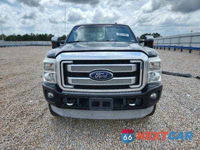 Piąte zdjęcie samochodu w środku: 2013 FORD F250 SUPER DUTY VIN:1FT7W2BT0DEB50358 - miniatura