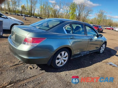 Trzecie zdjęcie samochodu z tyłu: 2009 HONDA ACCORD VIN:1HGCP26779A025656 - miniatura