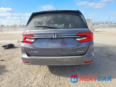 Zdjęcie 6 z 14 samochodu: 2023 HONDA ODYSSEY TOURING VIN:5FNRL6H85PB047449 - miniatura