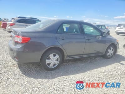 Trzecie zdjęcie samochodu z tyłu: 2011 TOYOTA COROLLA LE VIN:2T1BU4EE1BC634127 - miniatura