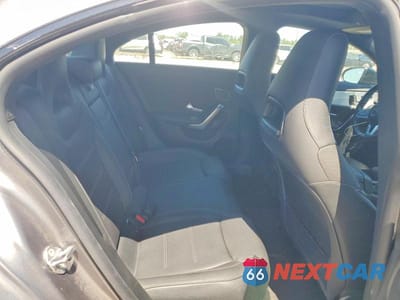 Zdjęcie 10 z 12 samochodu: 2023 MERCEDES-BENZ CLA 250 4MATIC VIN:W1K5J4HB9PN337138 - miniatura
